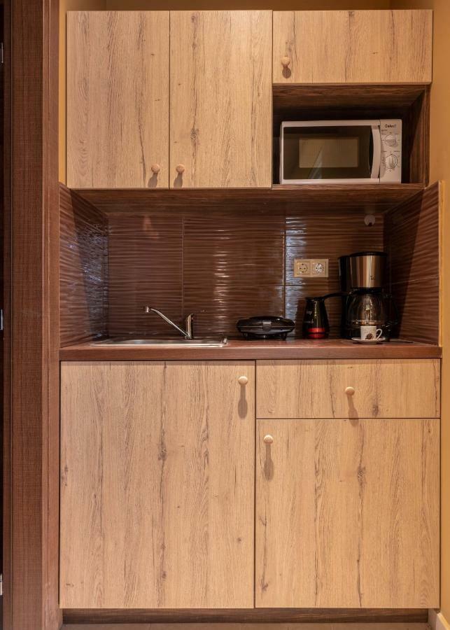 Cool Style Private Apartments Ateny Zewnętrze zdjęcie
